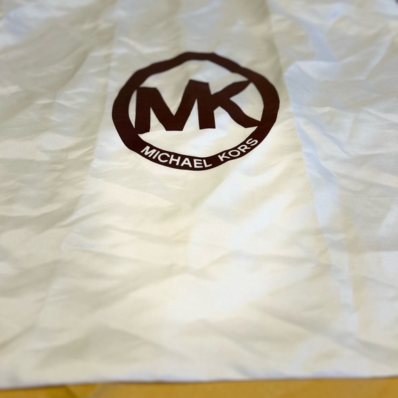 Michael Kors Fulton, large pebbled, leather hobo, shoulder bag satchel - Picture 5 of 7